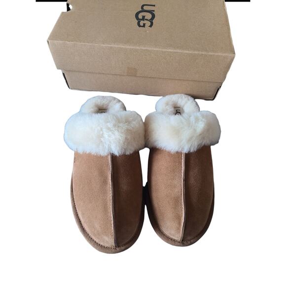 UGG Scuffette II Slippers Slides US Size 8 New in Box - Picture 2 of 6